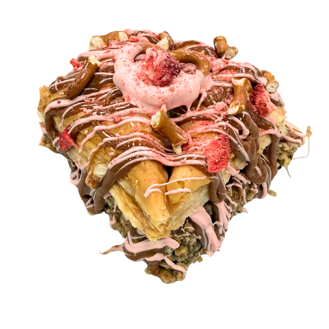 Strawberry Caramel Pretzel